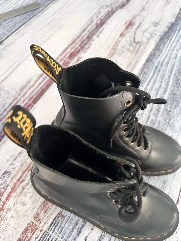 Dr. Martens CLEMENCY WOMEN'S SMOOTH LEATHER HEELED LACE UP BOOTS - Image 3