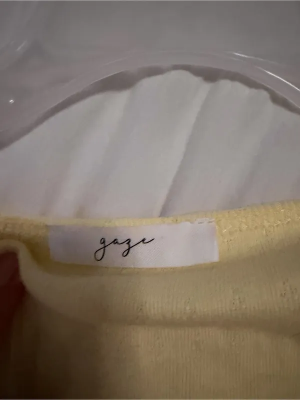 gaze Pastel Yellow Scoop Neck Crop Top with Bow - Image 3