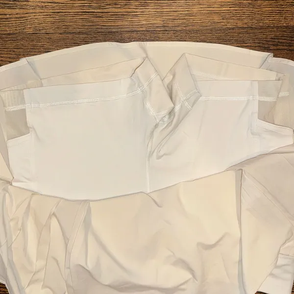 Lululemon Side-Pleat HR Tennis Skirt White Women's 10 - Image 4