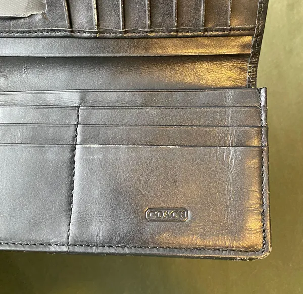 Coach Wallet - Image 6