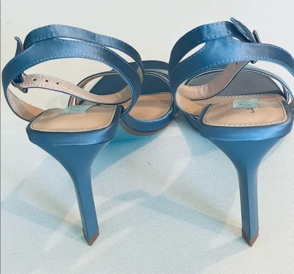 Betsey Johnson yasmi satin sandal dress shoes for women - Image 6