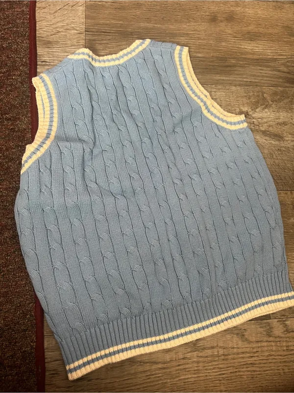 Brandy Melville John galt blue knit sweater vest - Image 7