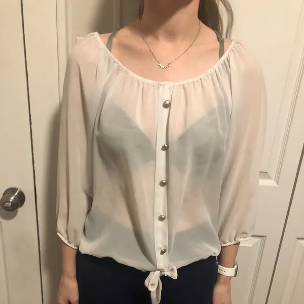 Urvana Plain Solid White Kind of Crop Top Ties in front on‎ bottom 3/4 Sleeves - Image 2