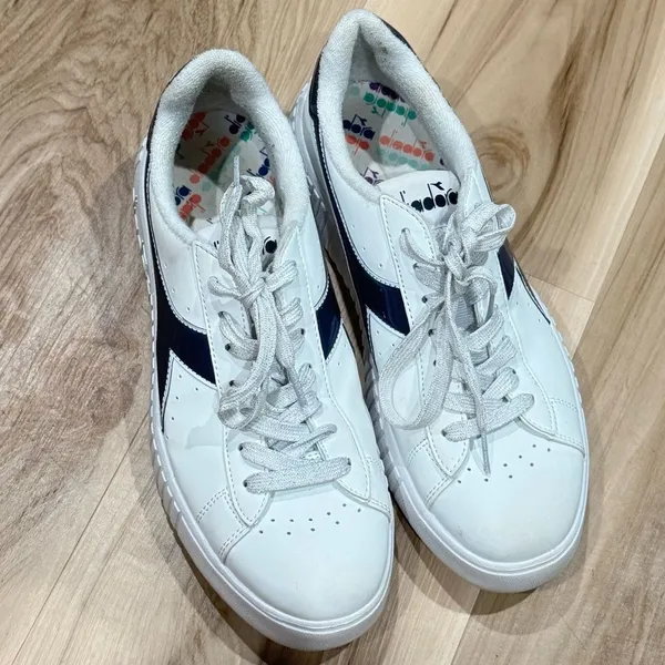 Diadora Game Step Sports Sneakers White Blue Women’s 8.5 - Image 4