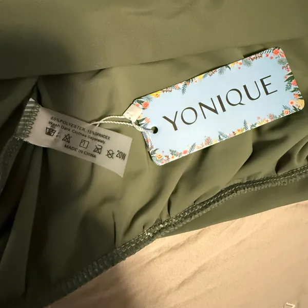NWT Younique Olive Green Tank Top size 20w - Image 5