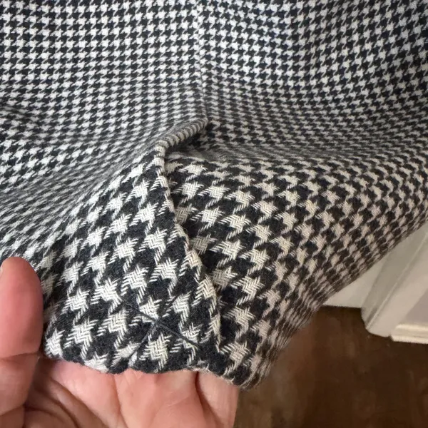 ZARA Women's Black and White wool Houndstooth‎ Coat cuffed sleeves size medium - Image 7