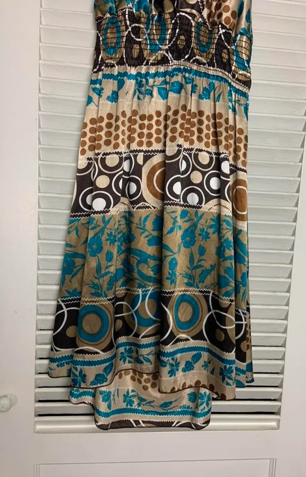 1950s 16/18 handmade silky printed halter dress - Image 7