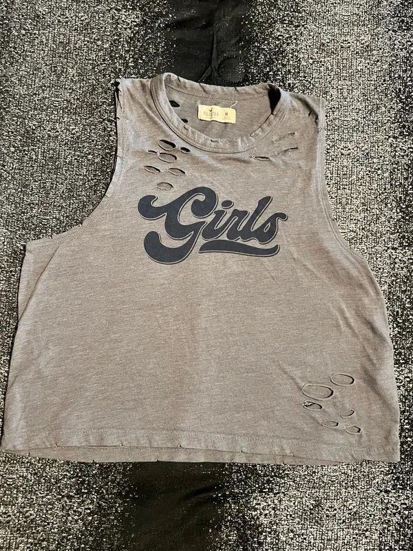 Womens medium Hollister gray "Girls" distressed graphic cropped tank top - Image 2