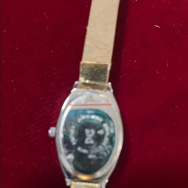 Elegant Gold and Silver Women's Watch - Image 2