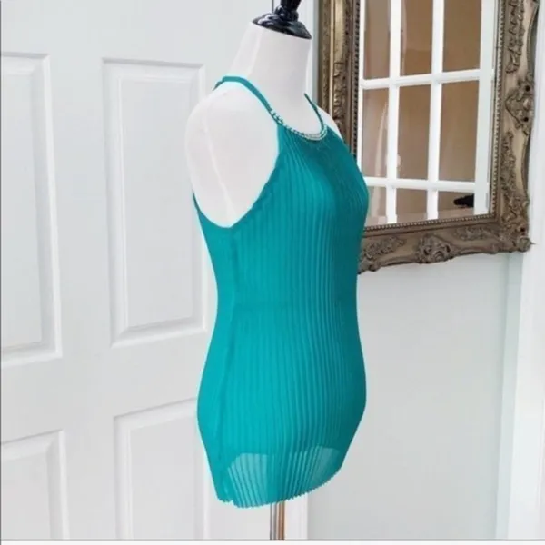 Halter Top Pleated Sheer Green Color Scoop Neck - Image 5