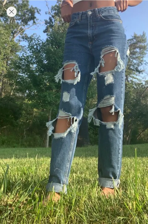 Urban Outfitters BDG High Waisted Mom Jeans Destroyed Medium Wash - Image 7