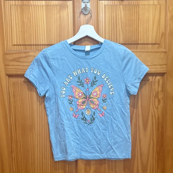 Boutique Brand Size Medium Light Blue 90s Graphic Tee - Image 2