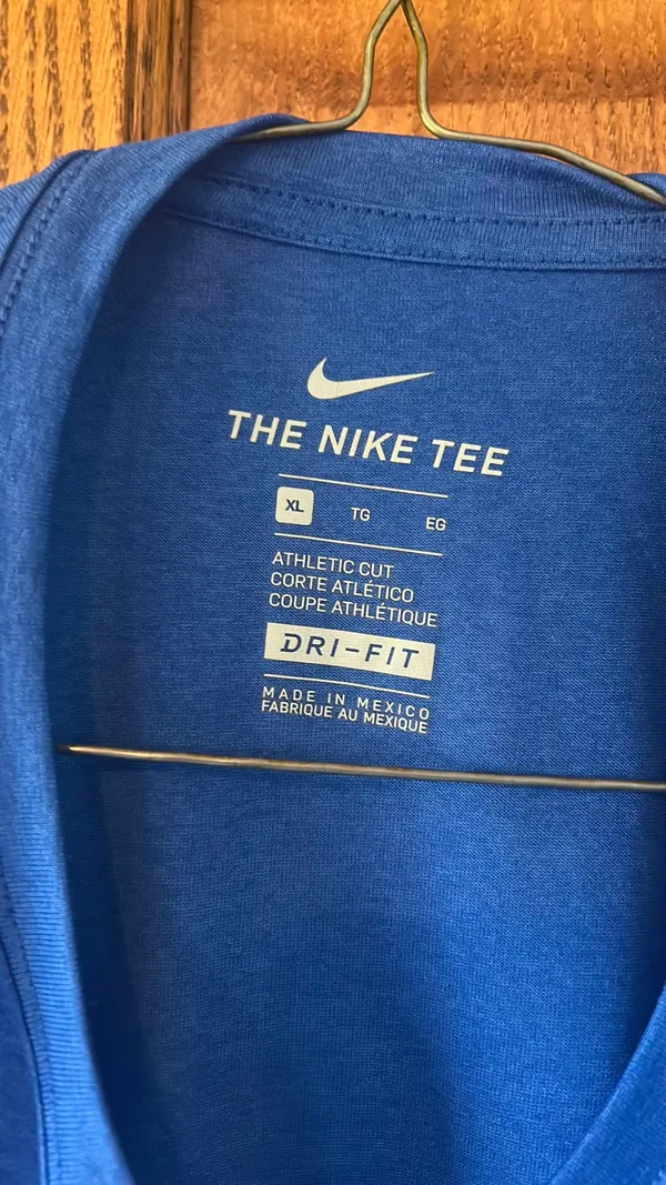Nike T-Shirt - Image 2