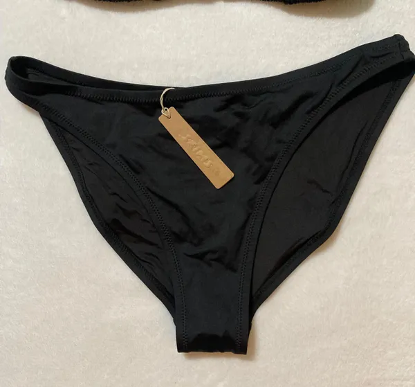 SKIMS Bikini Set - Image 4