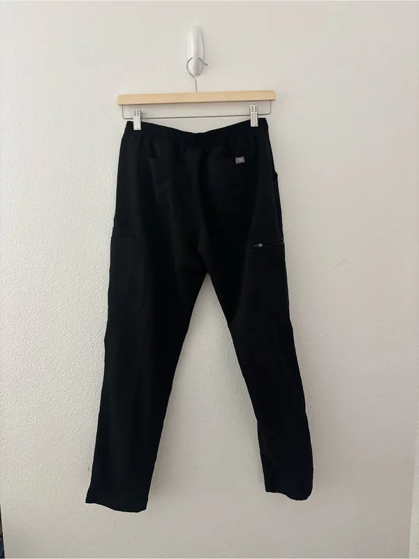 Figs pants in black - Image 3