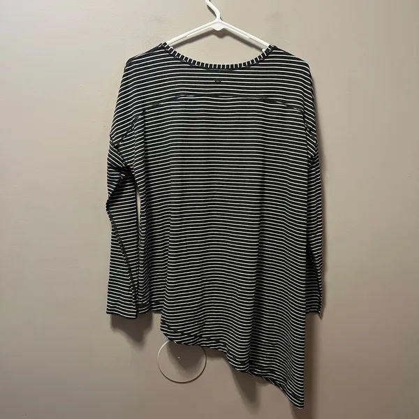 Lululemon To The Point Long Sleeve Modern Stripe Heathered‎ Black White Size 8 - Image 5