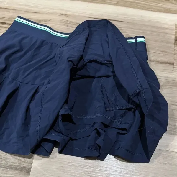 Gap Fit Sprint Tech Tennis Pickleball Skort Pleated Blue Women’s Medium - Image 5