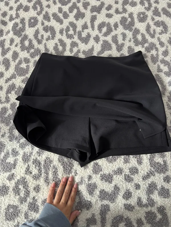 Express Black Skirt - Image 3