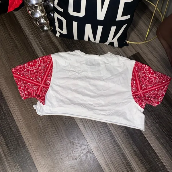 Bandanna rock revival crop tshirt - Image 2
