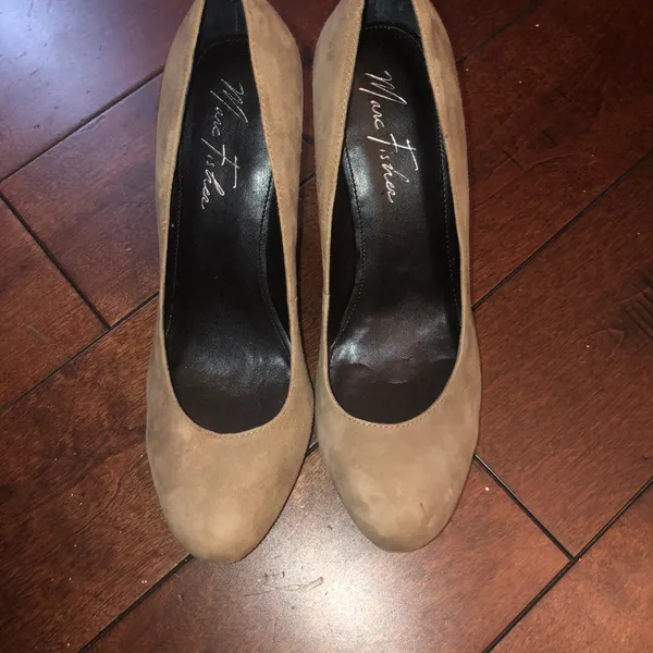 Marc Fisher Sydney‎ Platform Heel Beige Size 8 - Image 3