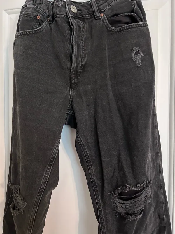 H&M Vintage distressed black denim jeans, black straight jeans - Image 2