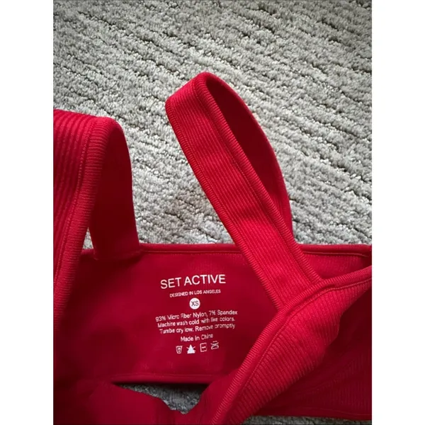 SET Active Sculpt Flex Contour Sports Bra Red Size XS - Image 5