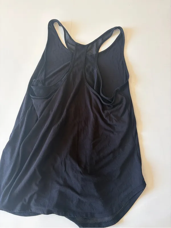 OLD NAVY Active Black Racer back Tank Top mesh detail Shirt Women Size Large - Image 4