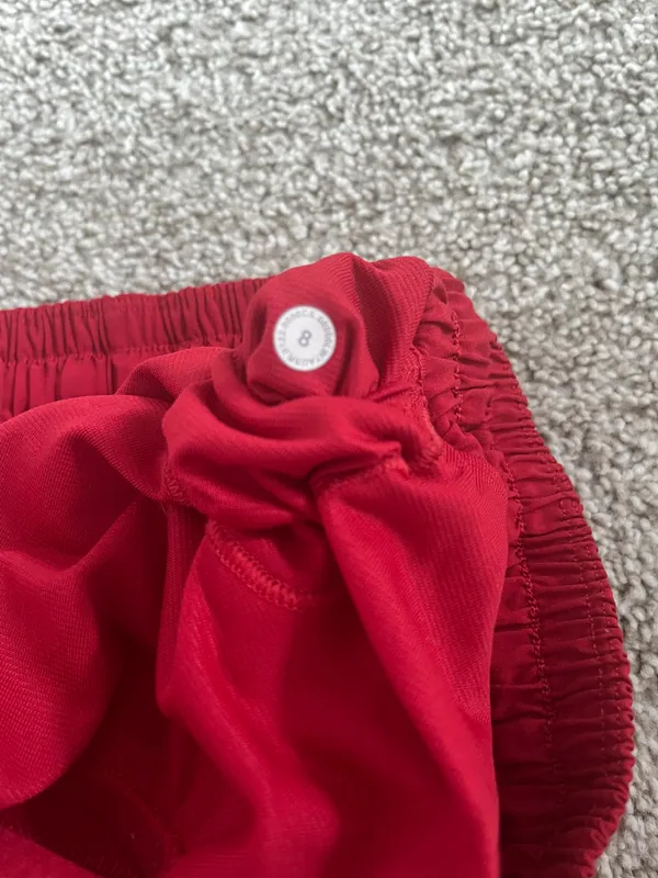 Hotty Hot Short 2.5” Dark Red - Image 4