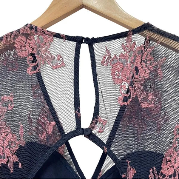 Lovers + Friends Shoreline Maxi Dress Navy Pink Lace Size Small Sheer Floral - Image 8