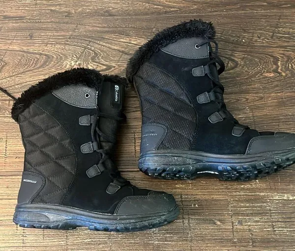 Columbia Womens Size 7 Snow Boots Black Omni-Heat Waterproof Winter YL5328-010 - Image 3