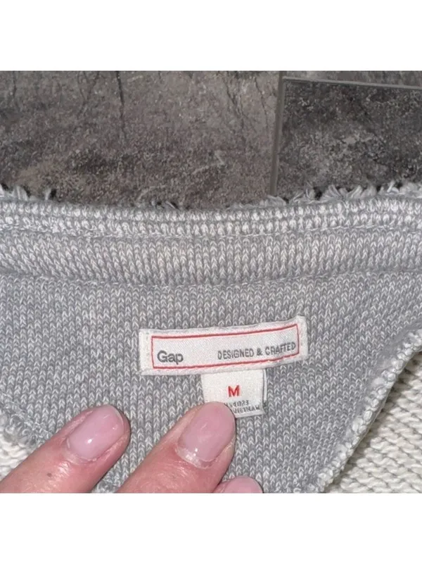 GAP Gray Zip Up Sweatshirt Size Medium - Image 3