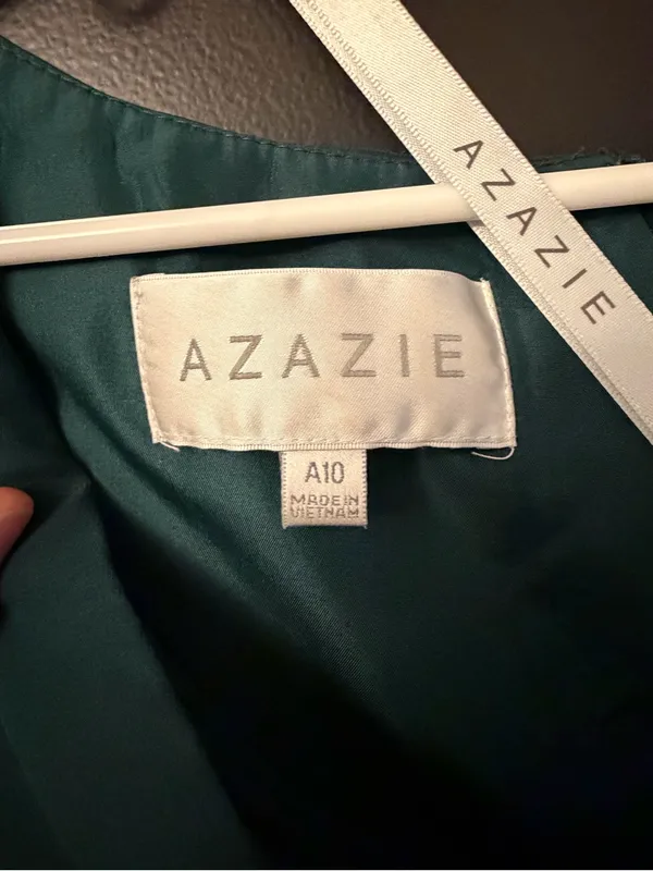 Azazie  Leonia - Image 3