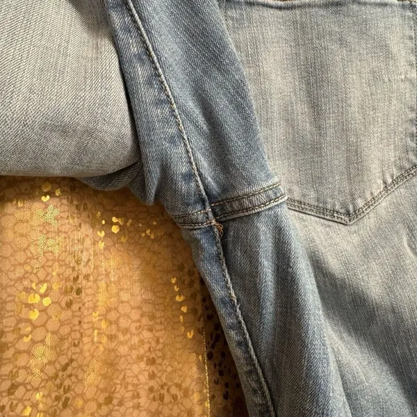 KanCan High Rise‎ Light Wash Ripped Distressed Skinny Jeans Size 32 - Image 8