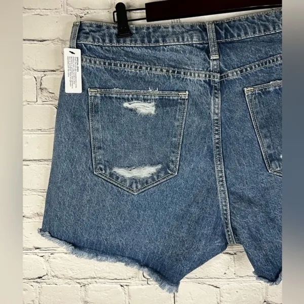 Arizona Hi‎ Rise Distressed embroidered flower denim cut off shorts size 17 NEW - Image 5