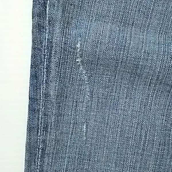 FINAL MARKDOWN Ladies' Rock & Republic Distressed Jeans 30 - Image 4