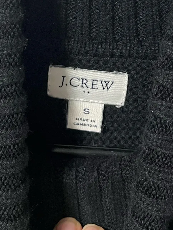 J.Crew Classic Turtleneck Waffle knit Wool Blend Black sweater size small - Image 4