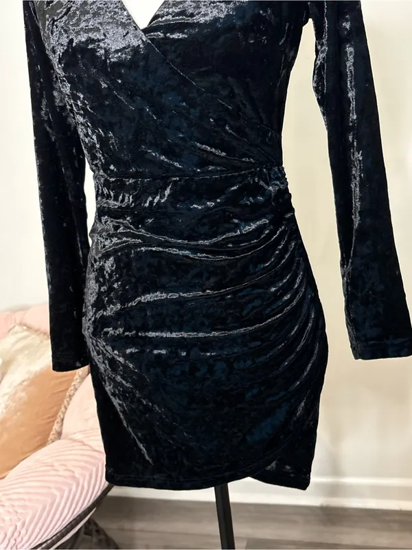 Nordstrom Tea & Cup Long Sleeve Velvet Dress - Image 3