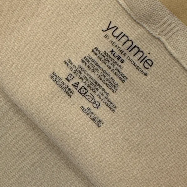 Yummie by heather Thomson High-Waisted Shapewear Shorts size XL - Image 2