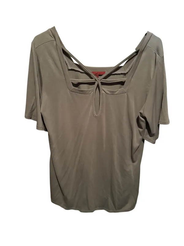 BKE Short Sleeve Top Women’s M NWOT Casual Boutique Style- Gray - Image 2