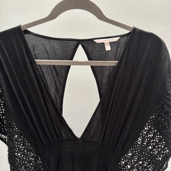 Victoria's Secret Black Crochet Open-Back Beach Swim Cover-Up Tunic - Image 6