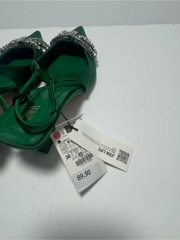 Zara Women's Kitten Heels NWT Size 38 - Image 3
