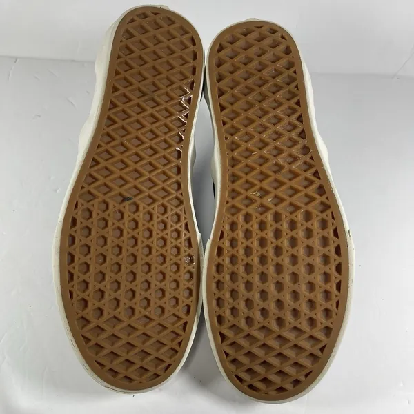 Vans Classic Slip-On Moto Leather Black Quilted Shoes - Women's 7 / Men's 5.5 - Image 6