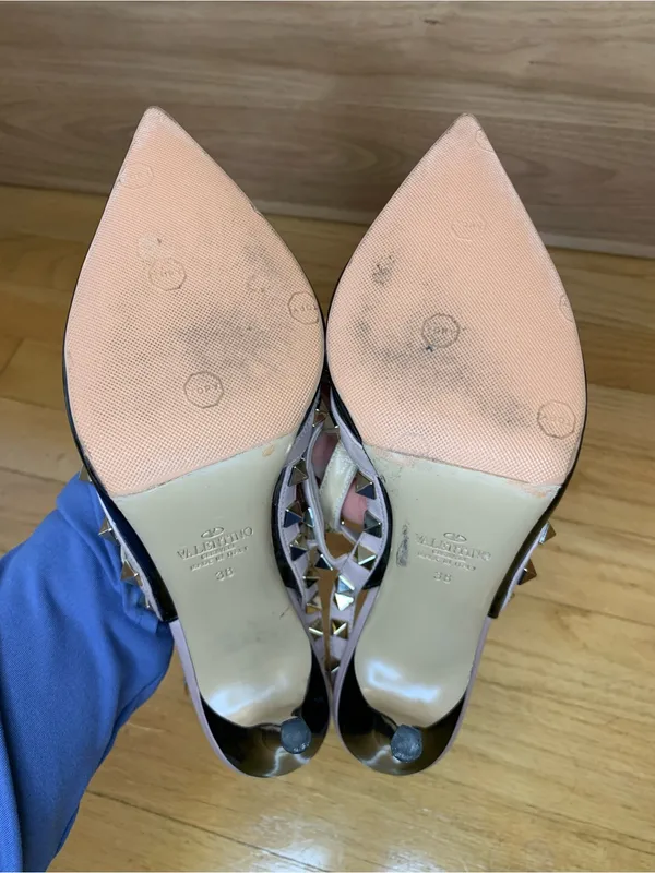Valentino Garavani Rockstud 100 Two-Tone Patent Leather Pumps - Size 38 - Image 5