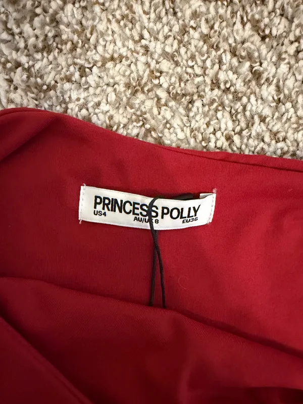 Princess Polly red one shoulder top (size 4) - Image 2