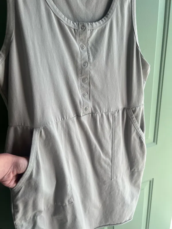 Athletic Dress Gray Size XL - Image 3