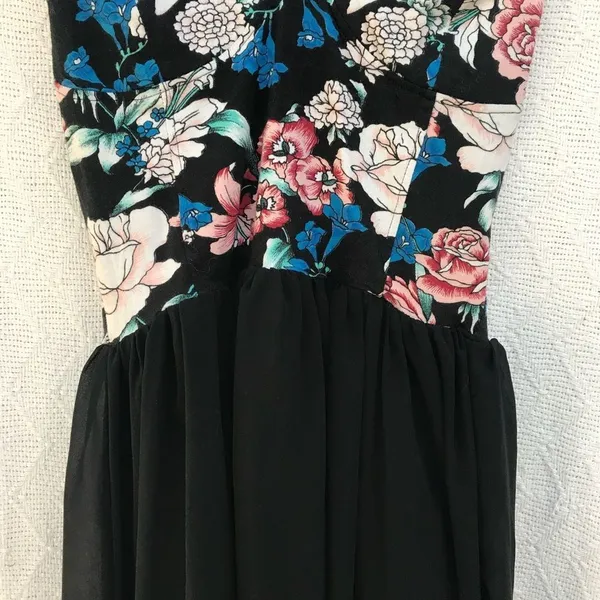 Motel Rocks Chika Strapless‎ Floral Dress - Image 8
