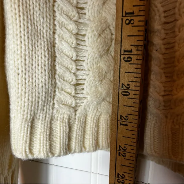 Woolrich Women's Cream Cardigan Sweater‎ - Image 8