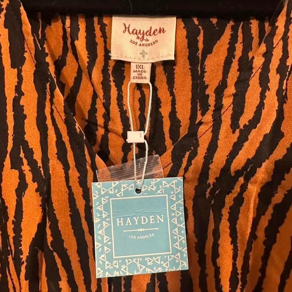 S110 Hayden LA tiger print dress Size XL - Image 3