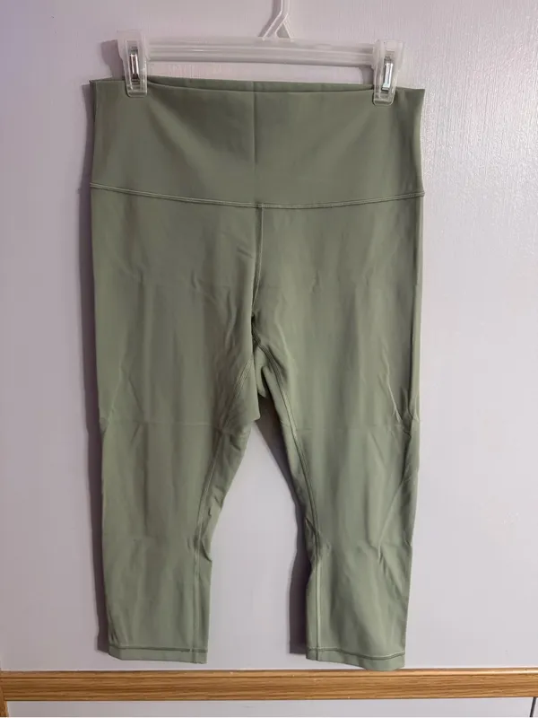 Lululemon Align Crop High-Rise Leggings in Sage Green Size 10 - Image 8