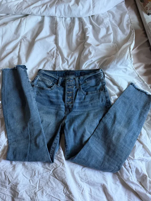 Lucky Brand Jeans - Image 3